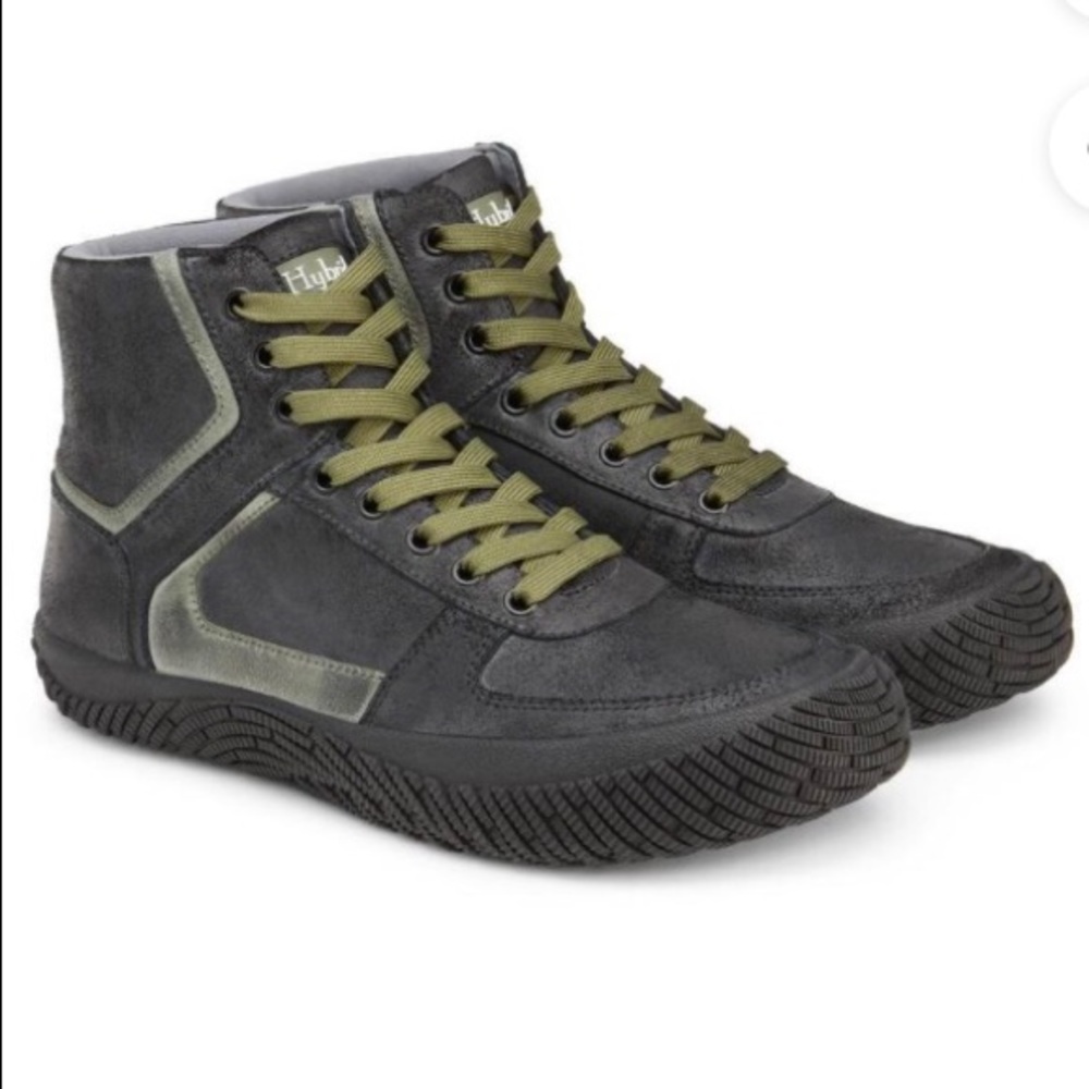 NWT in box- Hybrid Green Label men’s boots size 11